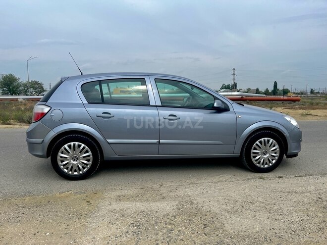 Opel Astra 2005, 163,000 km - 1.4 l - Bakı