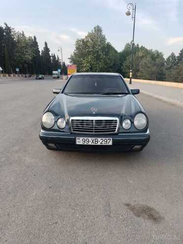 Mercedes E 240 1998, 210,000 km - 2.4 l - Göygöl