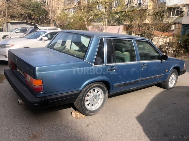 Volvo  1987, 125,400 km - 2.3 l - Bakı