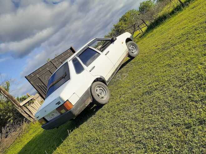 LADA (VAZ) 21099 1999, 340,000 km - 1.5 л - Qax