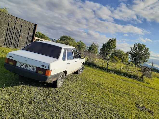 LADA (VAZ) 21099 1999, 340,000 km - 1.5 л - Qax