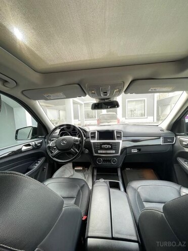Mercedes  2015, 48,000 km - 3.0 л - Bakı