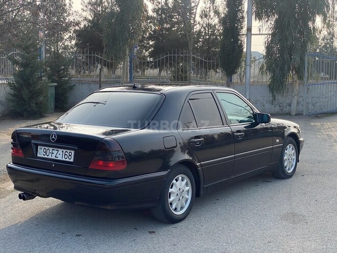 Mercedes C 220 1999, 580,000 km - 2.2 l - Bakı