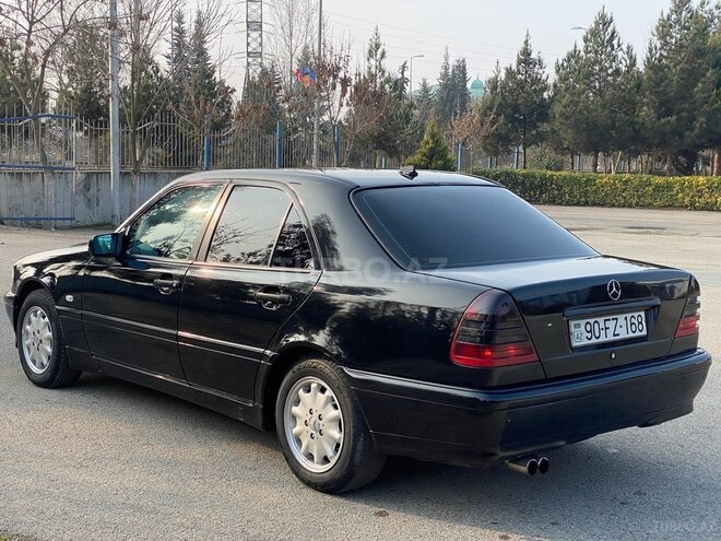 Mercedes C 220 1999, 580,000 km - 2.2 l - Bakı