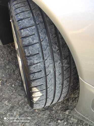 Mercedes E 220 2001, 276,000 km - 2.2 л - Bakı