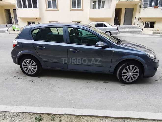 Opel Astra 2006, 138,000 km - 1.4 л - Bakı