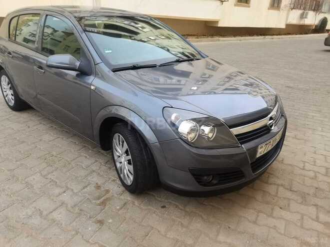 Opel Astra 2006, 138,000 km - 1.4 л - Bakı