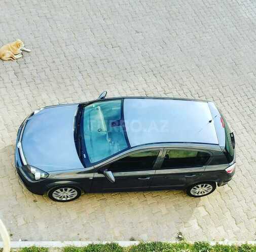 Opel Astra 2006, 138,000 km - 1.4 л - Bakı