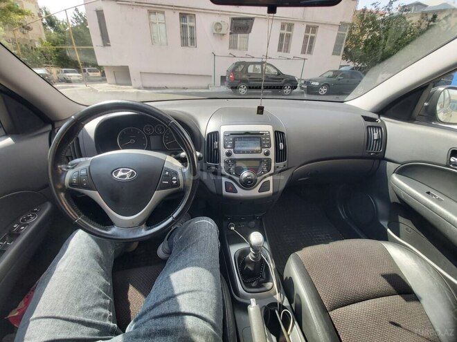 Hyundai i30 2009, 255,000 km - 1.6 л - Bakı