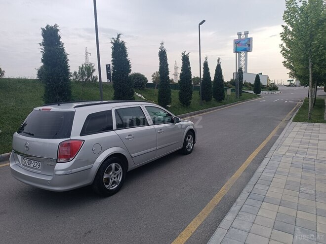 Opel Astra 2006, 403,530 km - 1.3 l - Kürdəmir