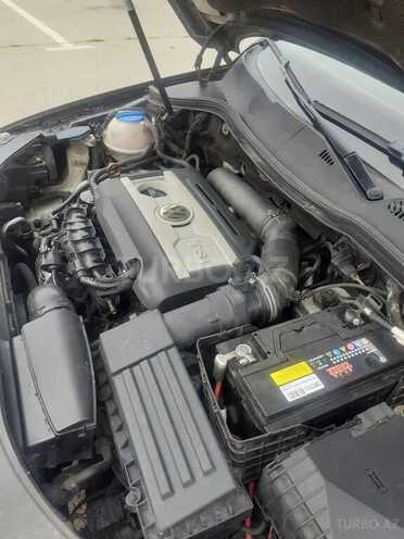 Volkswagen Passat 2011, 256,000 km - 2.0 l - Bakı
