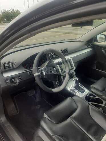 Volkswagen Passat 2011, 256,000 km - 2.0 l - Bakı