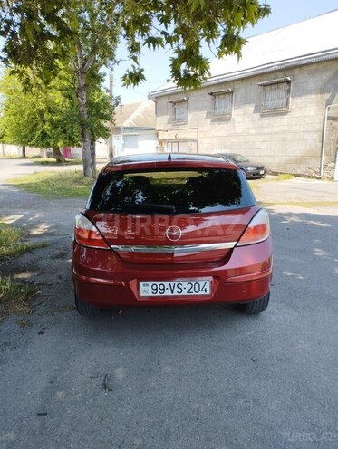 Opel Astra 2005, 200,000 km - 1.4 l - Göyçay