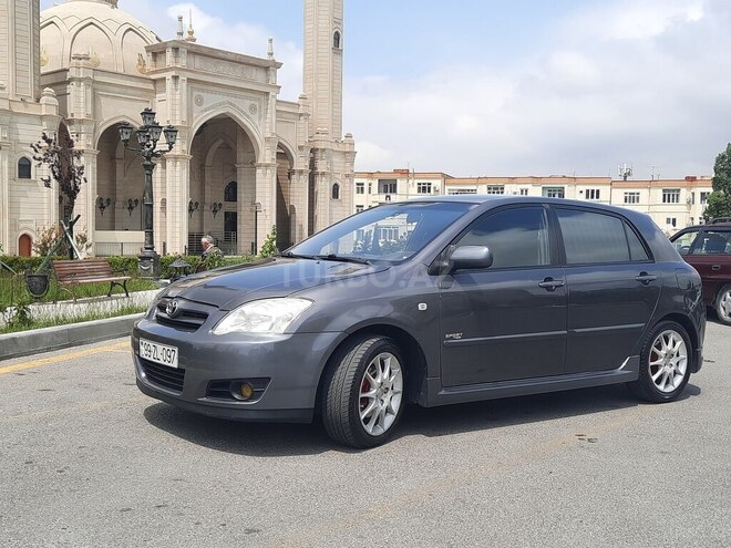 Toyota Corolla 2006, 285,000 km - 1.4 l - Bakı