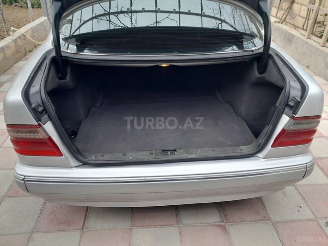 Mercedes E 240 1999, 433,433 km - 2.4 l - Sumqayıt
