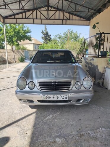 Mercedes E 220 1999, 458,607 km - 2.2 л - İmişli