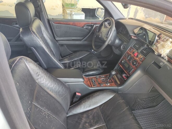 Mercedes E 220 1999, 458,607 km - 2.2 л - İmişli