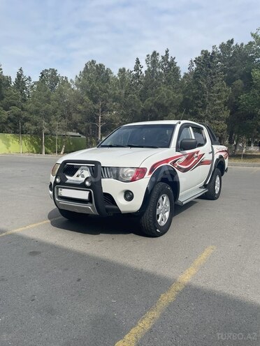 Mitsubishi L200 2008, 240,000 km - 2.5 l - Sumqayıt