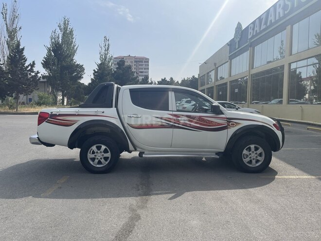 Mitsubishi L200 2008, 240,000 km - 2.5 l - Sumqayıt