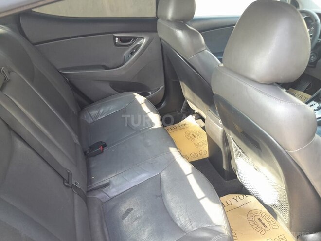 Hyundai Elantra 2011, 257,000 km - 1.8 l - Bakı