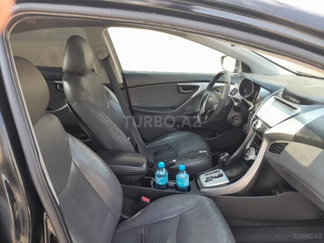 Hyundai Elantra 2011, 257,000 km - 1.8 l - Bakı