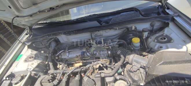 Nissan Sunny 2005, 370,000 km - 1.6 l - Bakı