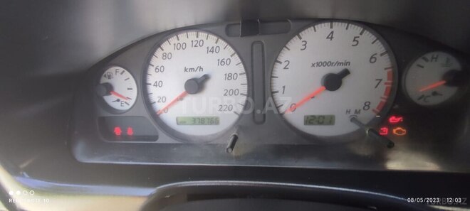 Nissan Sunny 2005, 370,000 km - 1.6 l - Bakı