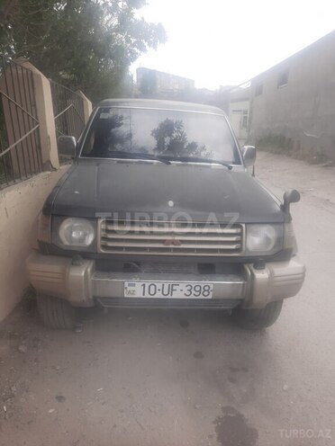 Mitsubishi Pajero 1982, 250,000 km - 2.5 l - Bakı
