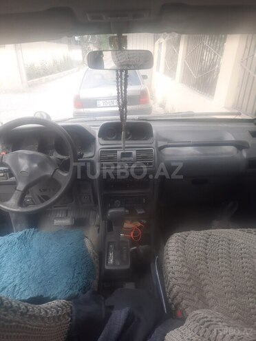 Mitsubishi Pajero 1982, 250,000 km - 2.5 l - Bakı
