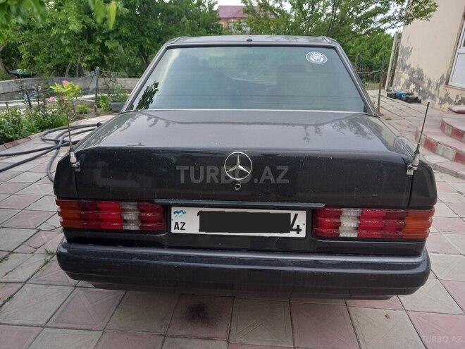 Mercedes 190 1991, 295,656 km - 2.6 l - Bakı