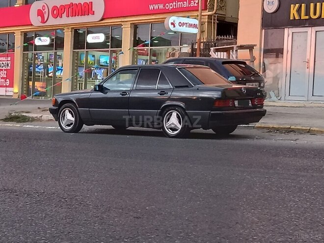 Mercedes 190 1991, 295,656 km - 2.6 l - Bakı