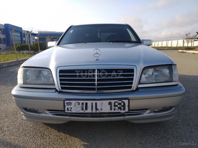 Mercedes C 180 1999, 365,000 km - 1.8 l - Bakı