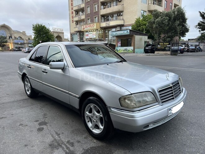 Mercedes C 200 1995, 355,000 km - 2.0 l - Bakı