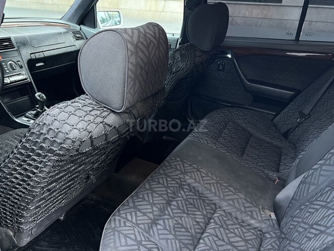 Mercedes C 200 1995, 355,000 km - 2.0 l - Bakı