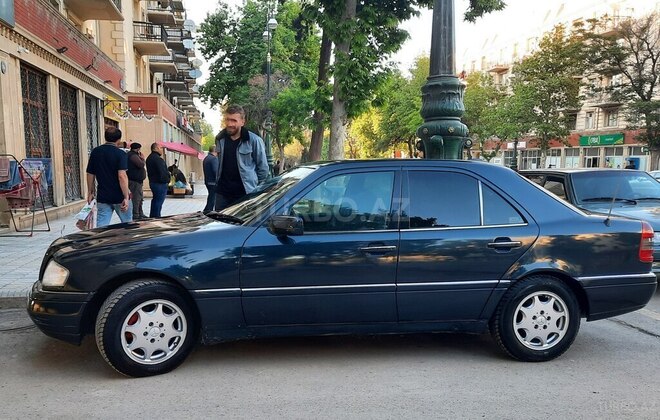 Mercedes C 180 1996, 500,000 km - 1.8 л - Gəncə