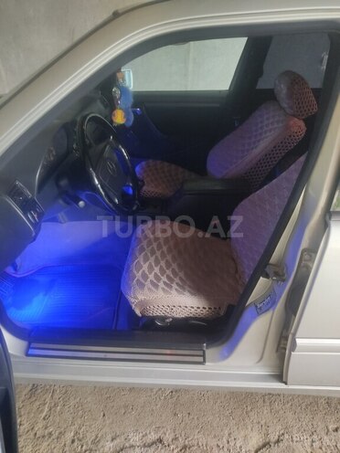 Mercedes C 180 1996, 643,910 km - 1.8 l - Zaqatala