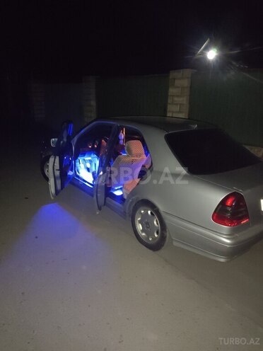 Mercedes C 180 1996, 643,910 km - 1.8 l - Zaqatala