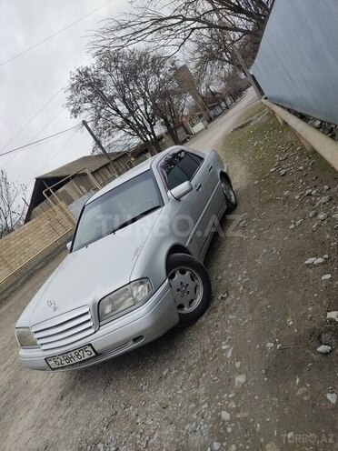 Mercedes C 180 1996, 643,910 km - 1.8 l - Zaqatala