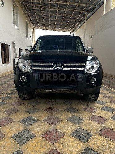 Mitsubishi Pajero 2008, 223,000 km - 3.0 л - Gəncə