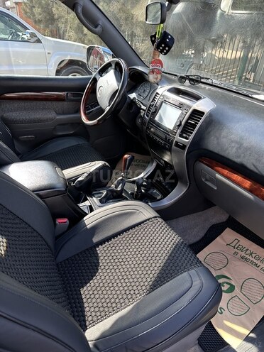 Toyota Prado 2008, 200,000 km - 2.7 l - Salyan