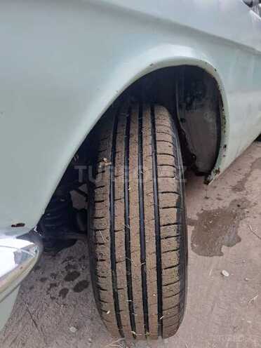 GAZ 24 1982, 213,652 km - 2.4 l - Quba