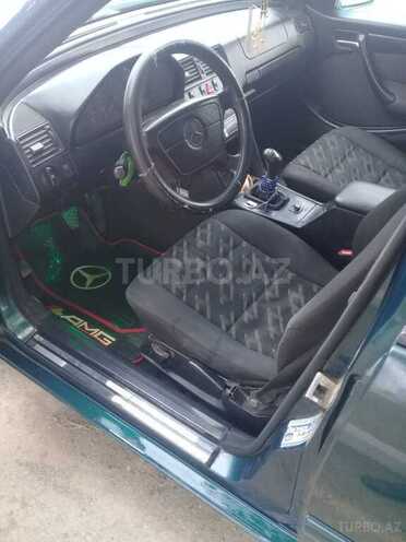 Mercedes C 220 1997, 250,000 km - 2.2 l - Salyan