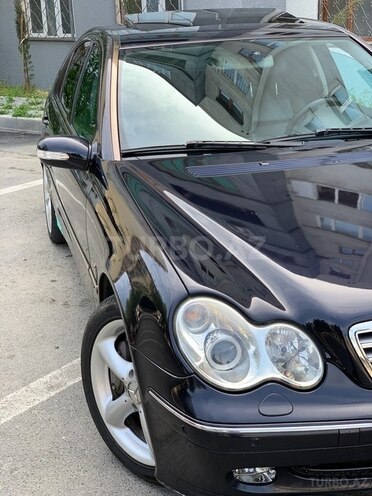 Mercedes C 230 2005, 275,600 km - 1.8 l - Bakı