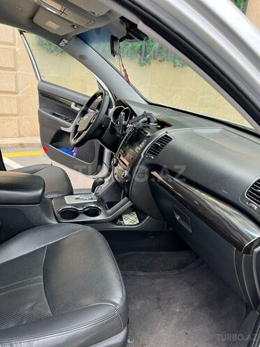 Kia Sorento 2009, 389,206 km - 2.2 l - Sumqayıt