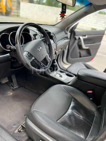 Kia Sorento 2009, 389,206 km - 2.2 l - Sumqayıt
