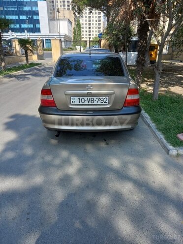 Opel Vectra 1999, 350,000 km - 1.8 l - Bakı