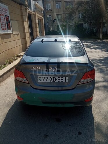 Hyundai Accent 2013, 402,336 km - 1.8 л - Xırdalan