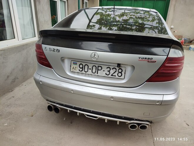 Mercedes C 200 2001, 365,000 km - 2.0 l - Qusar