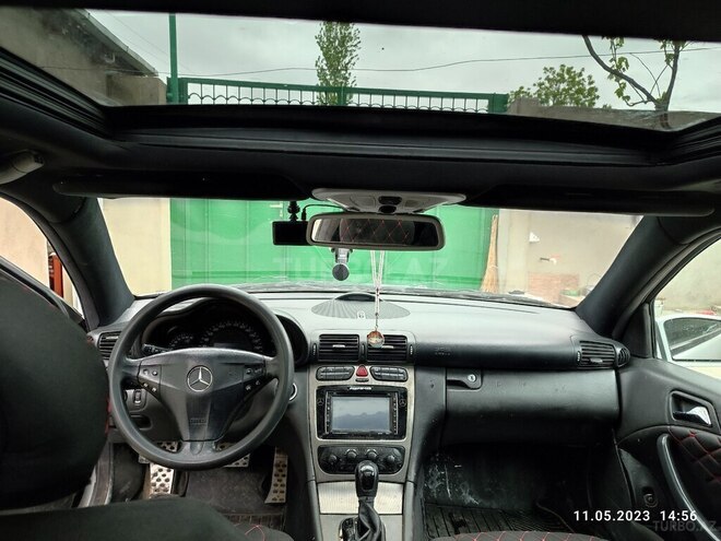 Mercedes C 200 2001, 365,000 km - 2.0 l - Qusar