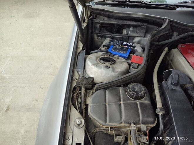 Mercedes C 200 2001, 365,000 km - 2.0 l - Qusar